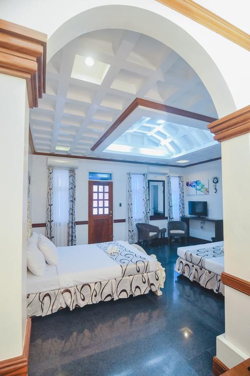 Villa Jhoana Resort Angono Exterior foto
