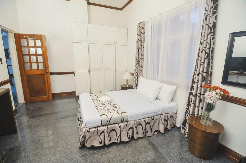 Villa Jhoana Resort Angono Exterior foto